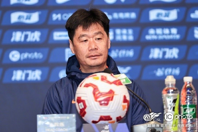 李霄鵬：希望明天比賽能打出一些新的東西，取得一個(gè)好的結(jié)果